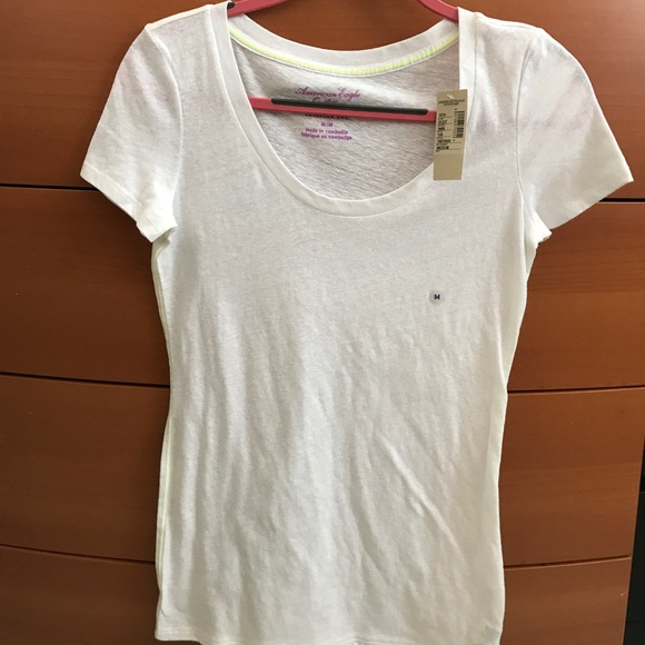 American Eagle Outfitters Tops - American Eagle Favorite Tee